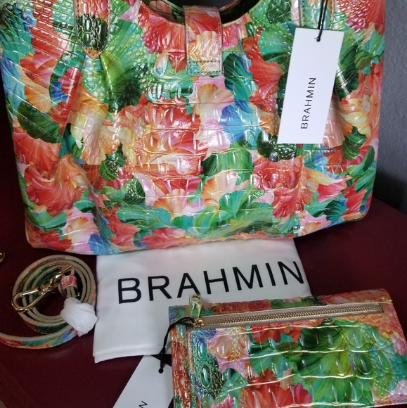 Brahmin Celia & Ady Wallet Set in Taffy Melbourne NWT - Picture 4 of 16
